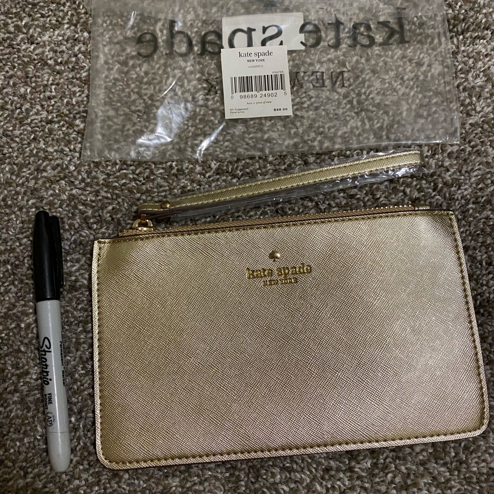 KATE SPADE ♠️ Wristlet / Pouch GOLD